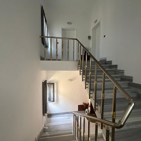 Italian Style Apartment Durres Exterior photo